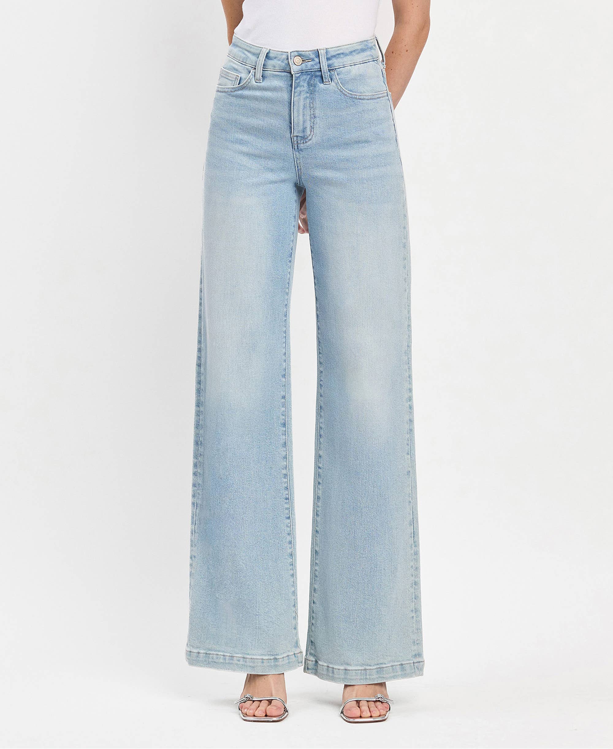 High rise full-length wide leg jeans in medium wash – The Found Jean – Mariley Boutique