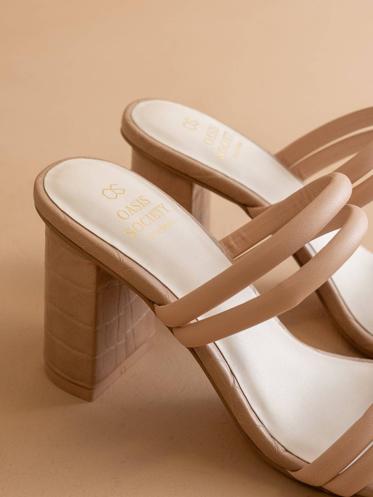 Nude alligator textured block heel with ankle strap – The Leni Heel – Mariley Boutique
